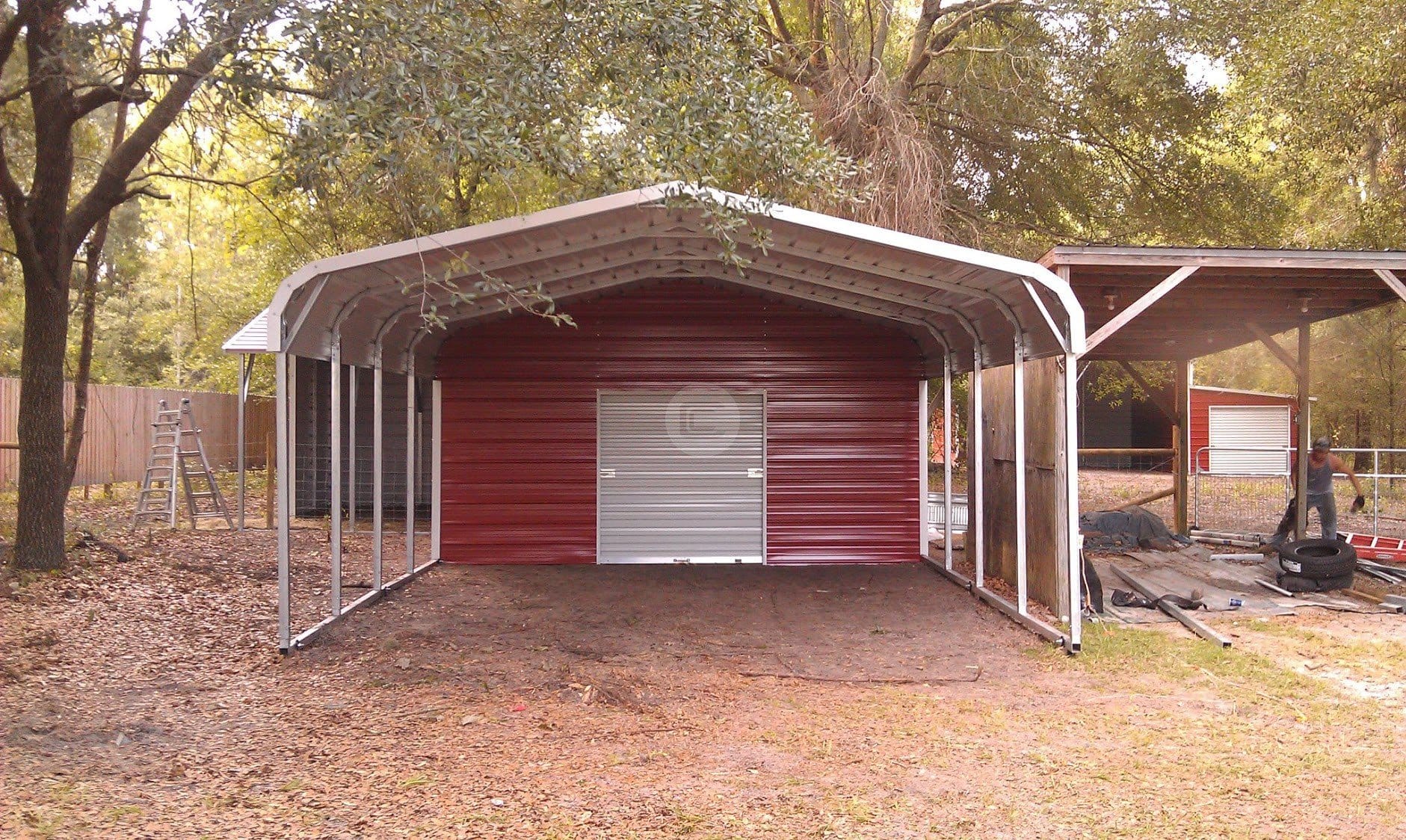 Carport Metall: Praktische Lösung für Autos, Motorräder und Fahrräder